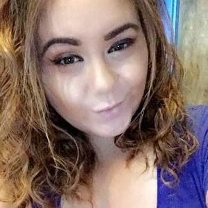 Meet your Posher, Carla